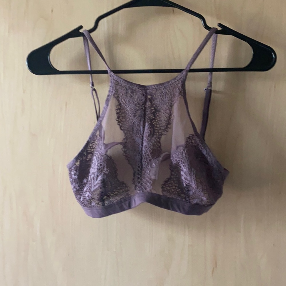 NWOT Victoria’s Secret Mauve Unlined Lace Bralette